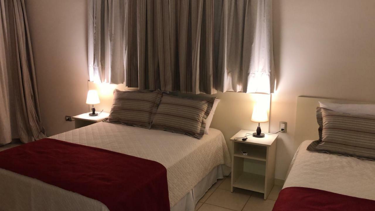 Hotel Maea Hare Repa Hanga Roa Exteriör bild
